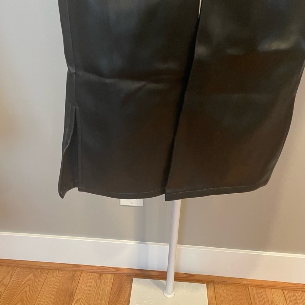 We the Free Black Faux Leather Flare Pants Size 24 NWT - Picture 5 of 5
